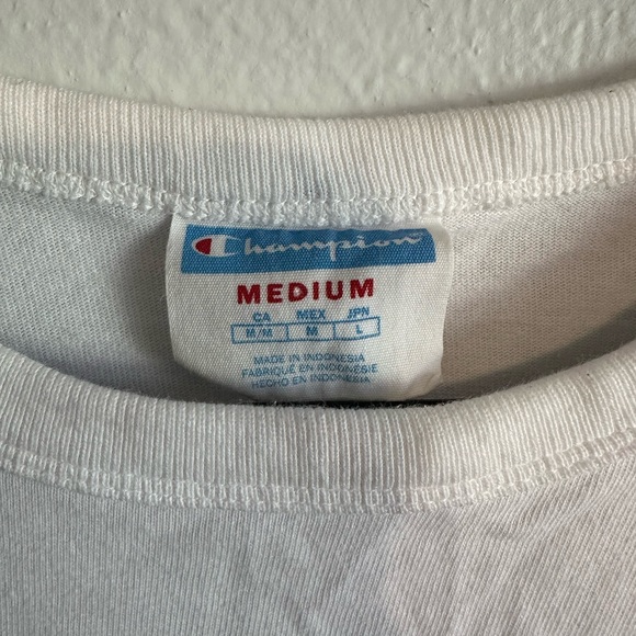 Champion T-Shirt - Picture 3 of 4